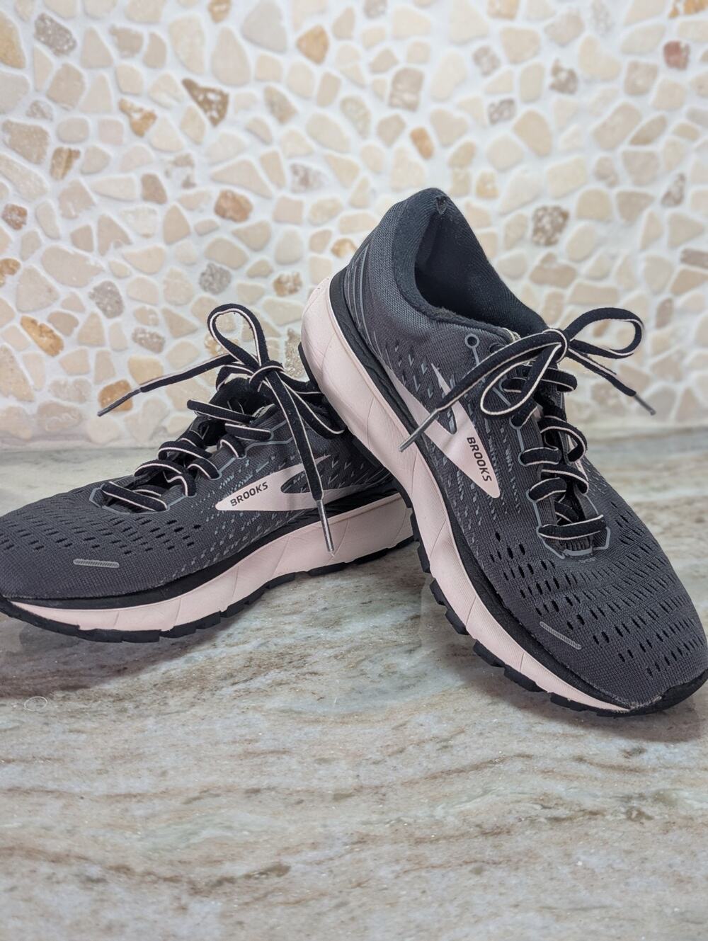 Brooks Ghost 13 Sz.7 Gray - 120338-1B-062, Comfort